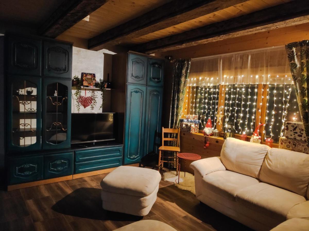 Art Village Kremna Bagian luar foto