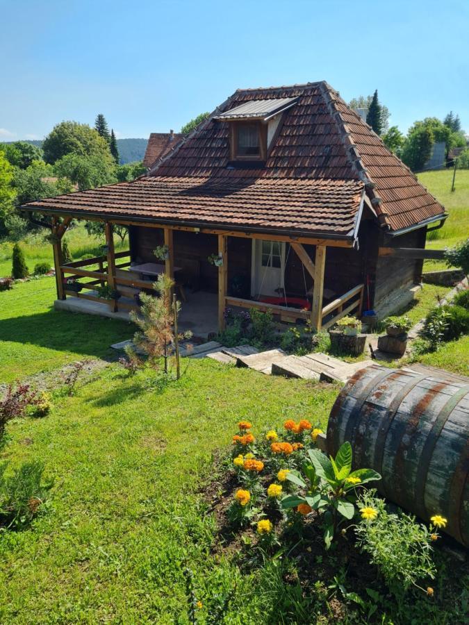 Art Village Kremna Bagian luar foto