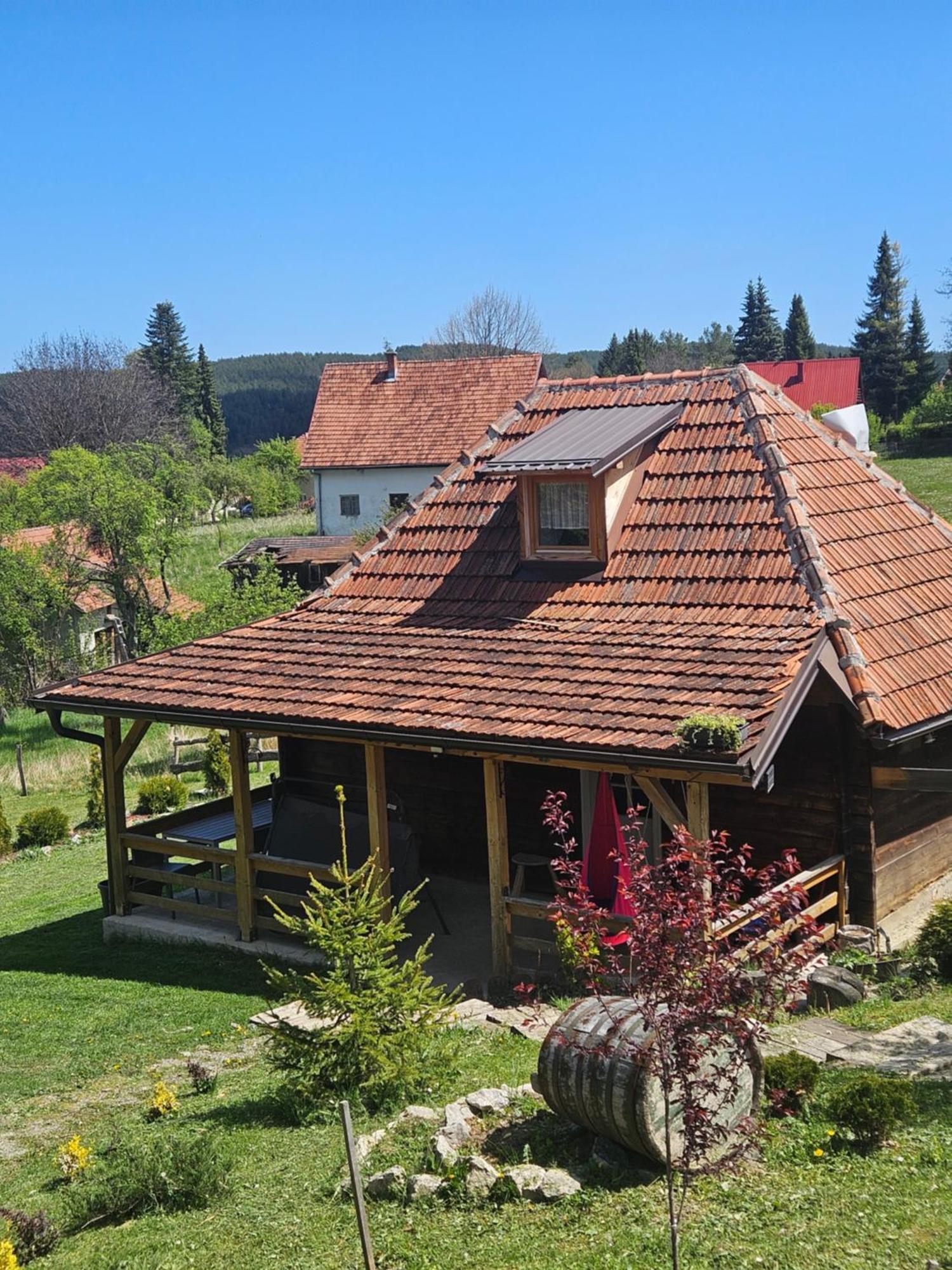 Art Village Kremna Bagian luar foto
